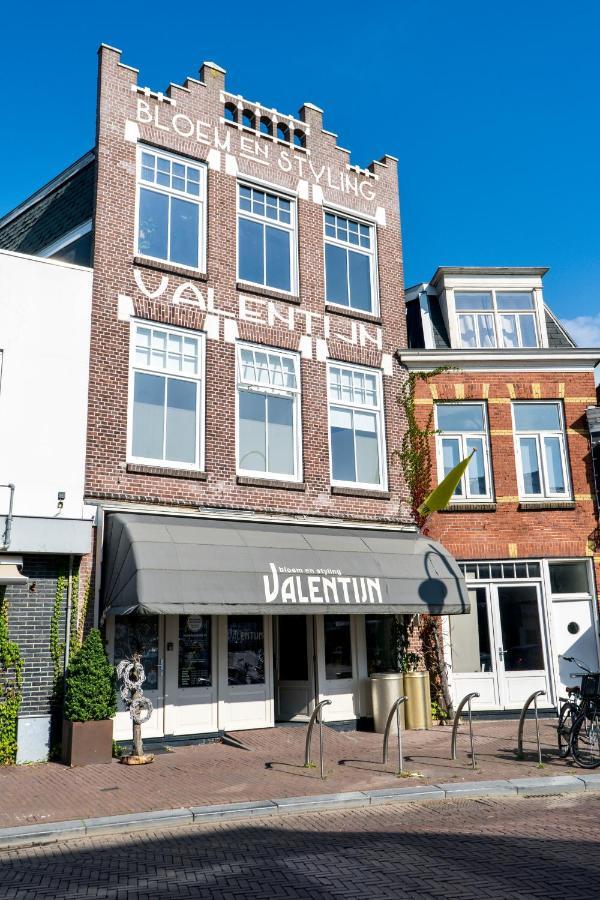 Stadslogement Valentijn Sneek Exterior foto